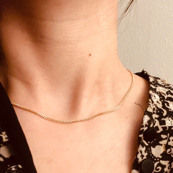 Solid 9K Gold Curb Chain 16” - Picture 7 of 7